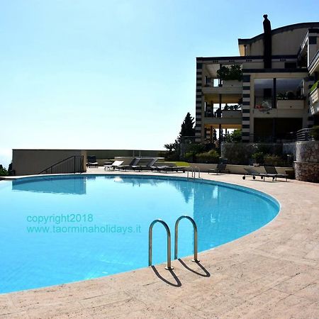Taormina Sunny Apartment - Taormina Holidays מראה חיצוני תמונה