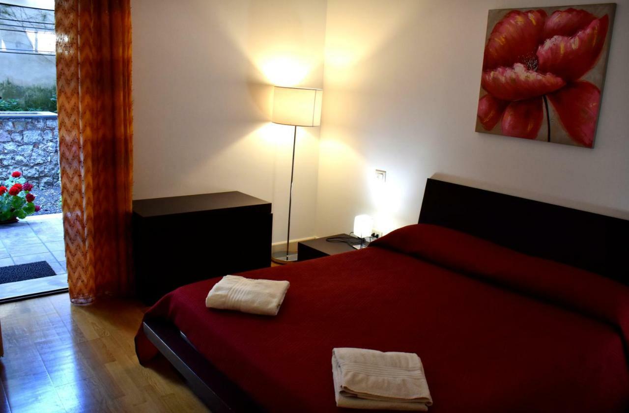 Taormina Sunny Apartment - Taormina Holidays מראה חיצוני תמונה