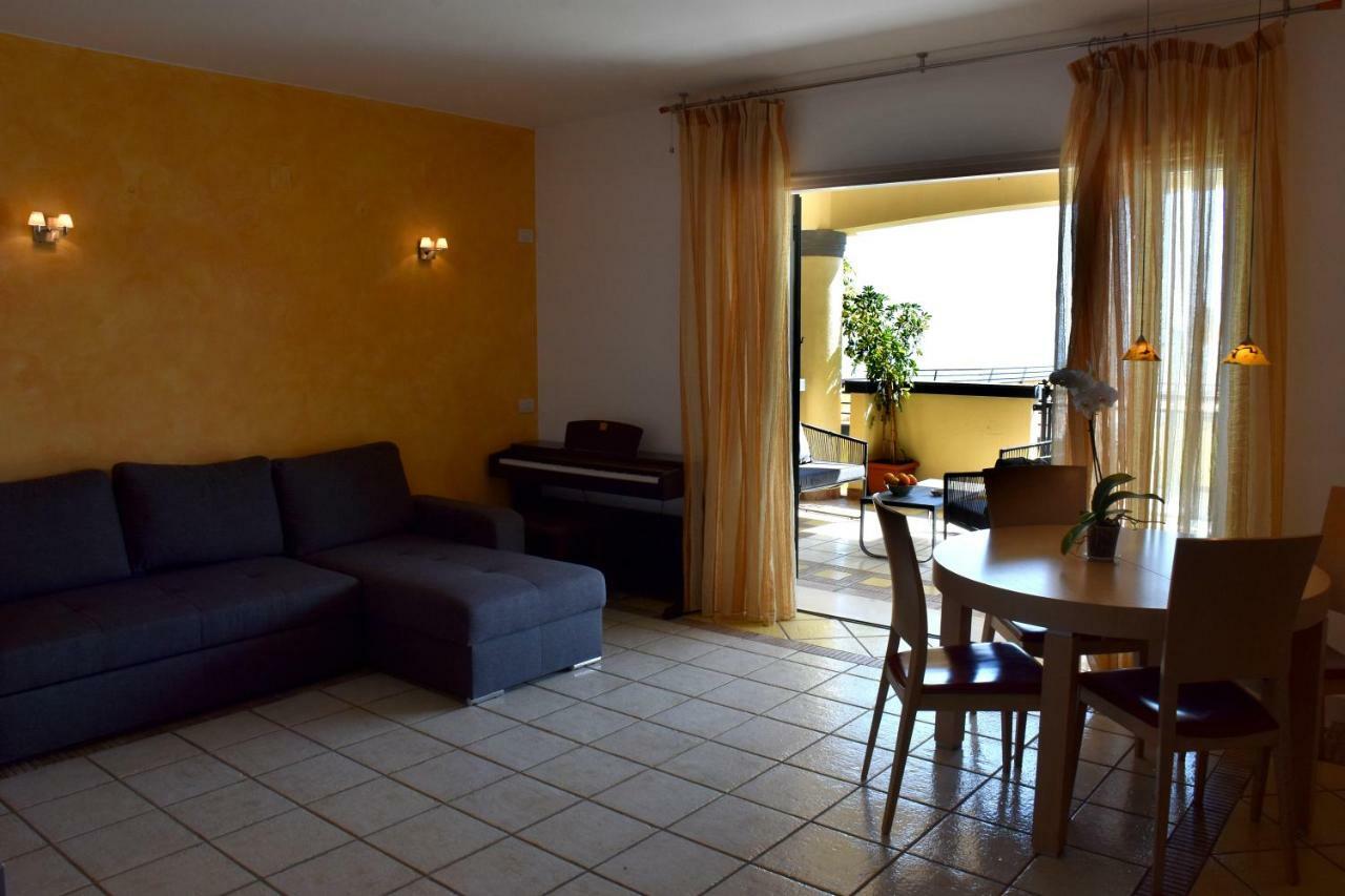 Taormina Sunny Apartment - Taormina Holidays מראה חיצוני תמונה